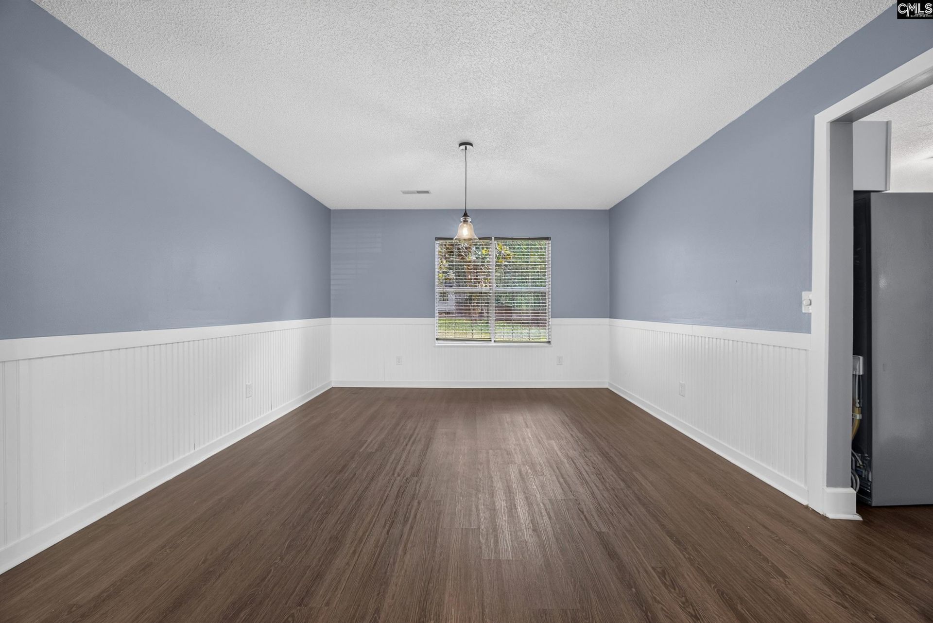 201 Bridleridge Road Photo 10