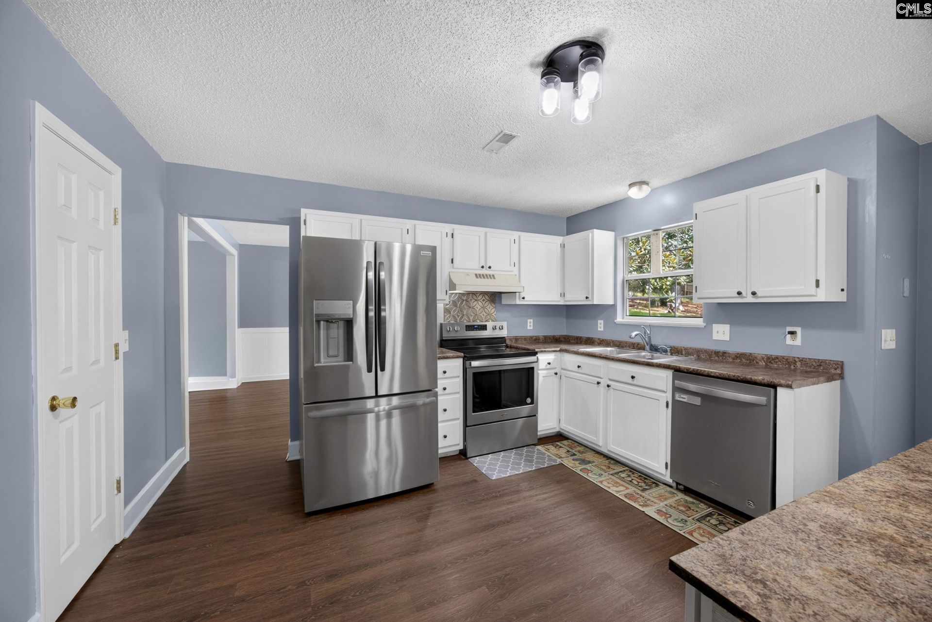 201 Bridleridge Road Photo 11