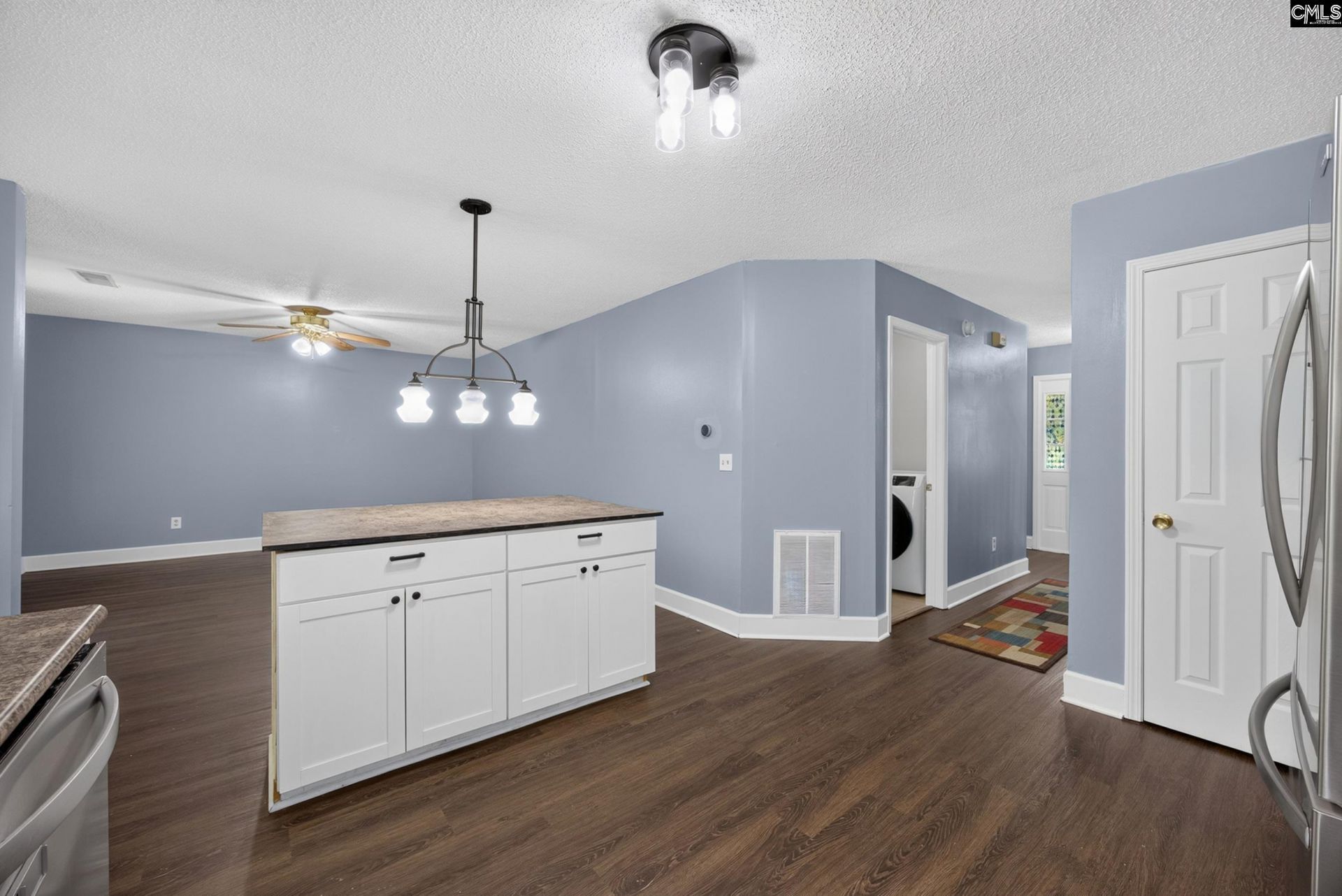 201 Bridleridge Road Photo 13