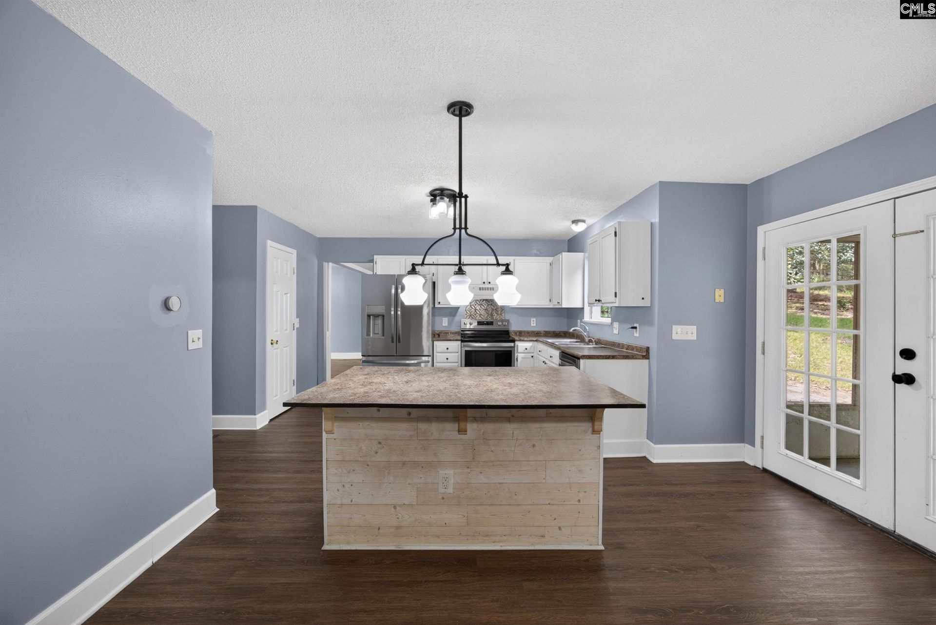 201 Bridleridge Road Photo 16