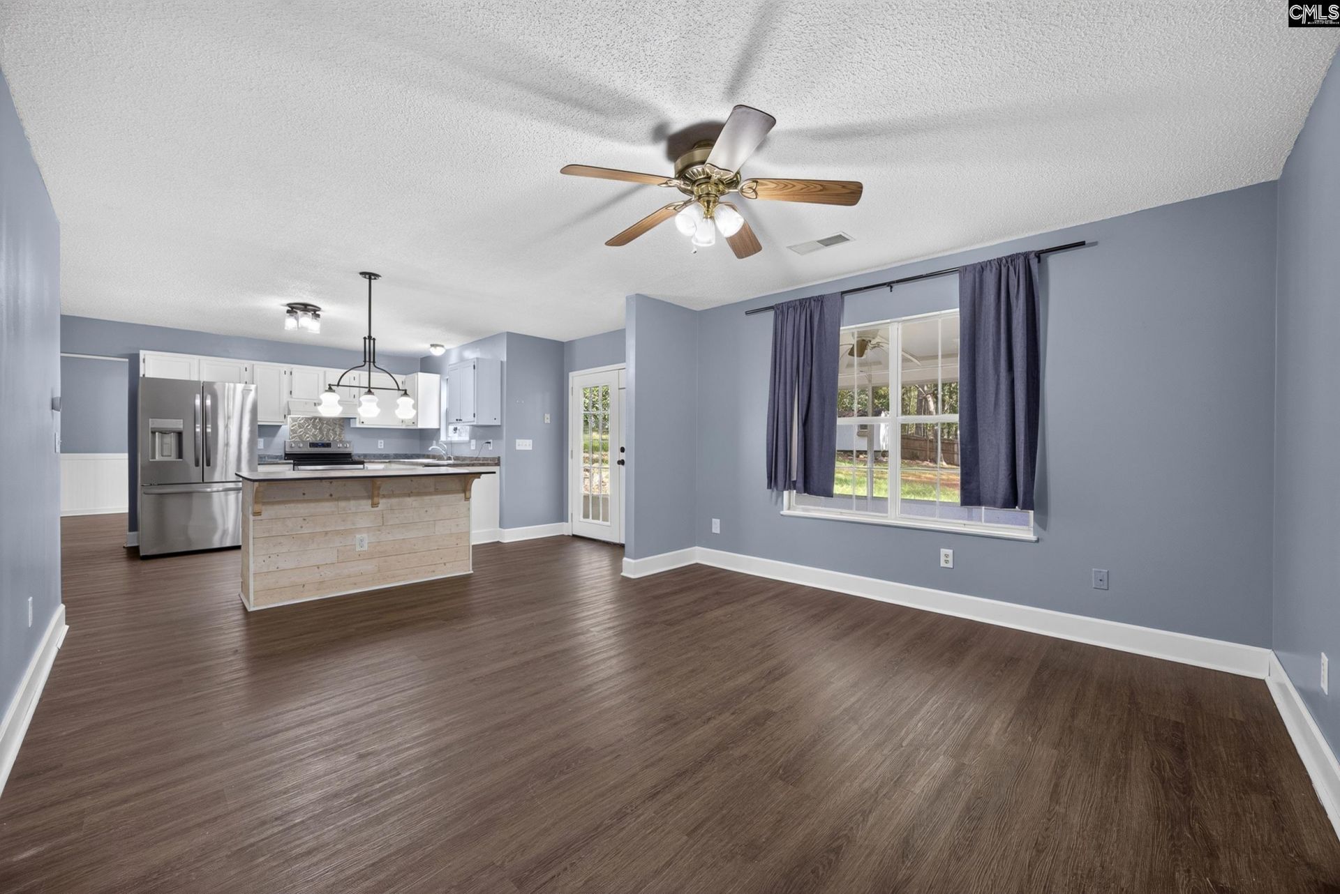 201 Bridleridge Road Photo 17