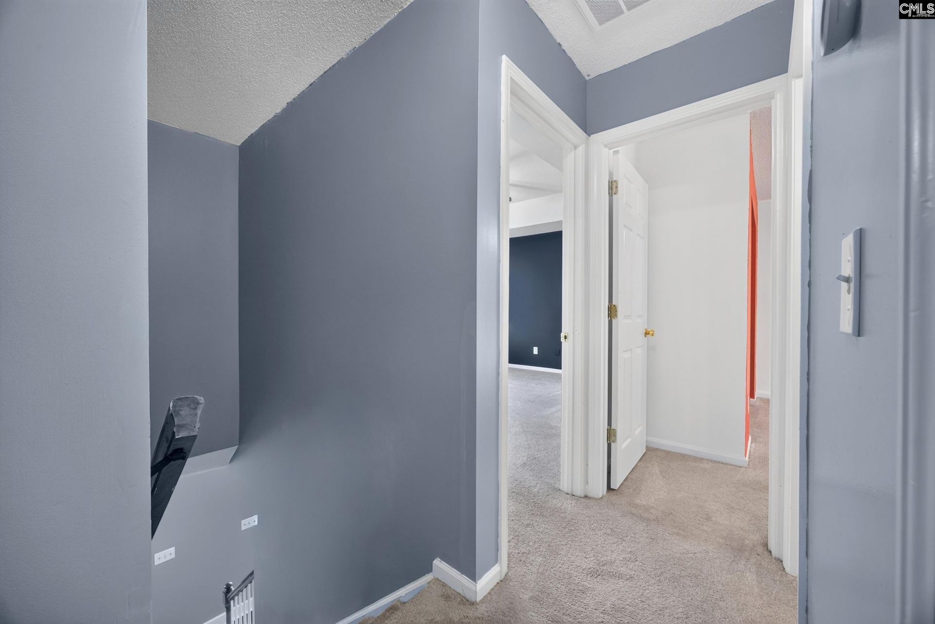 201 Bridleridge Road Photo 22
