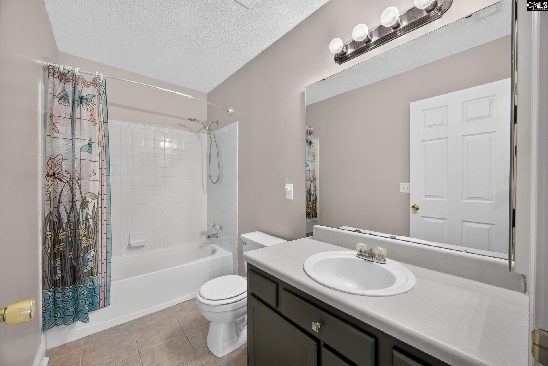 201 Bridleridge Road Photo 32