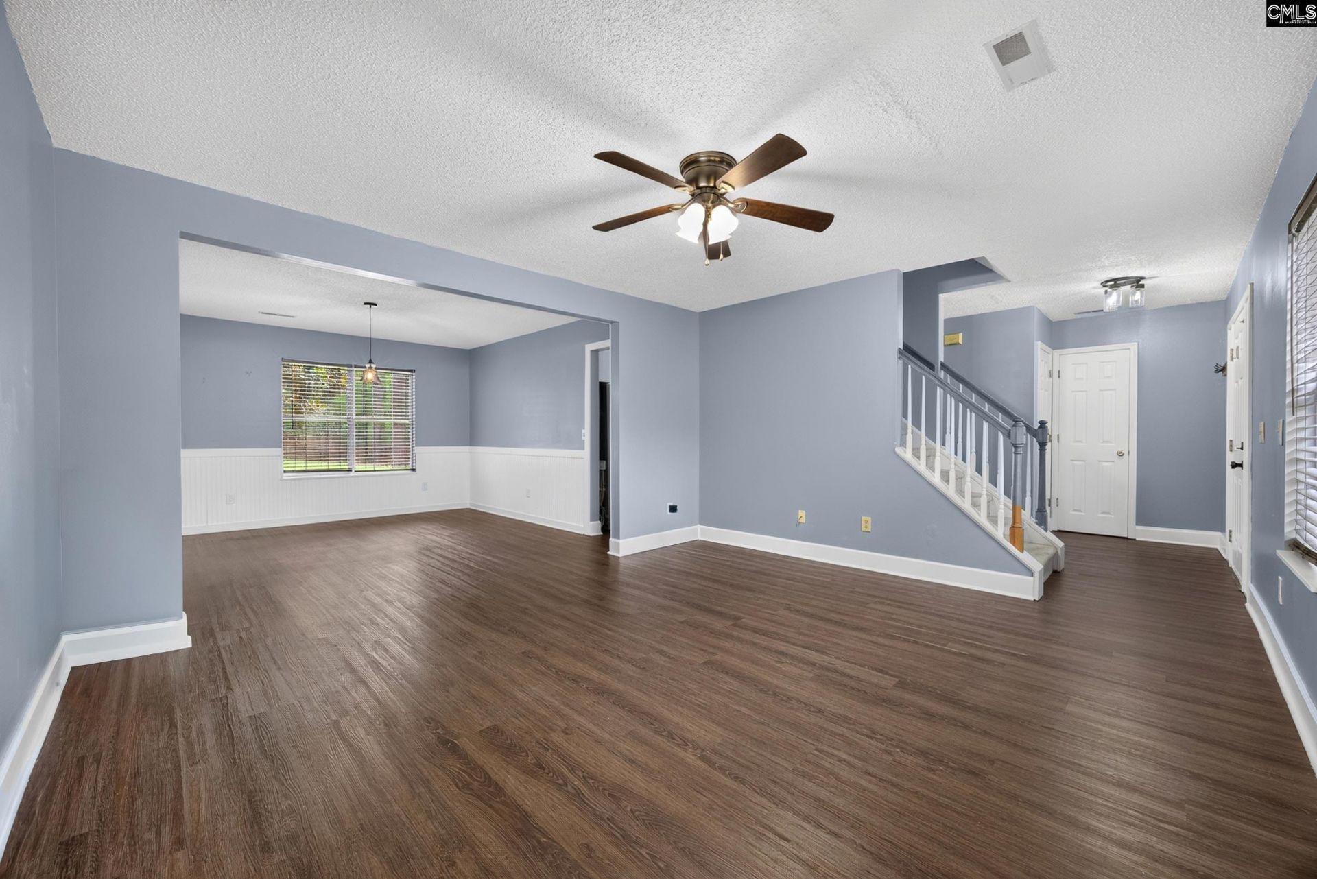 201 Bridleridge Road Photo 6