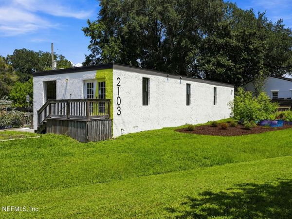 2103 ATLANTIC Boulevard, Jacksonville, FL 32207