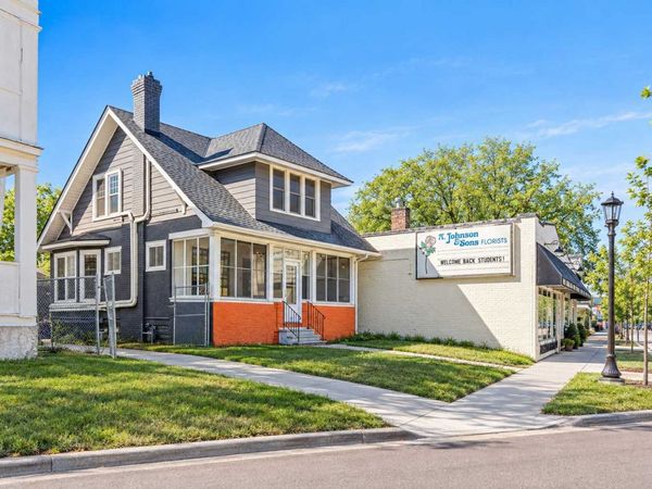 1730 Grand Avenue, Saint Paul, MN 55105