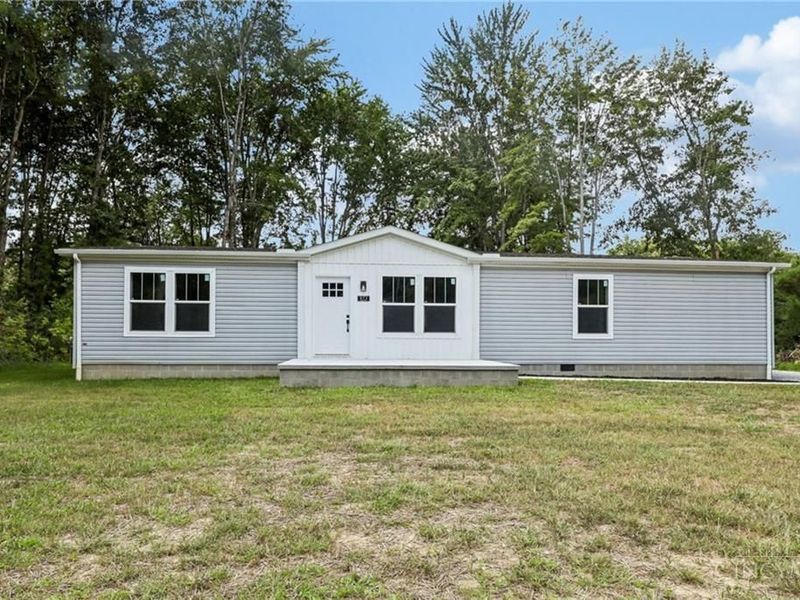 271 Pin Oak Street, Newtonsville, OH 45158 Photo 1