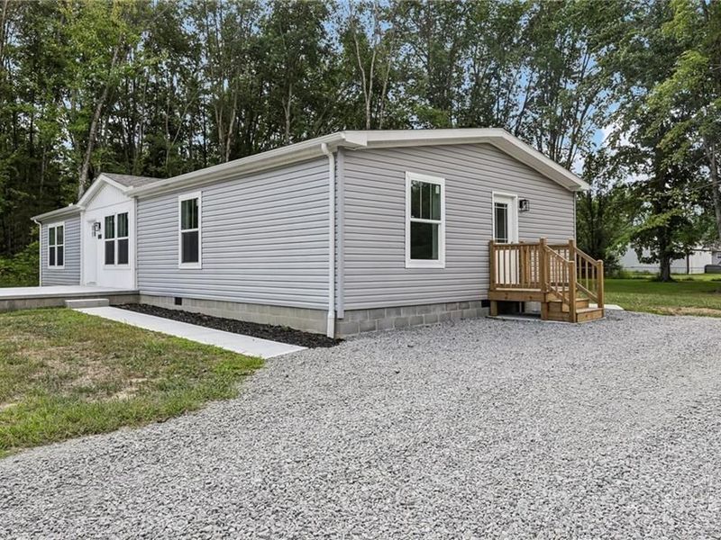 271 Pin Oak Street, Newtonsville, OH 45158 Photo 46