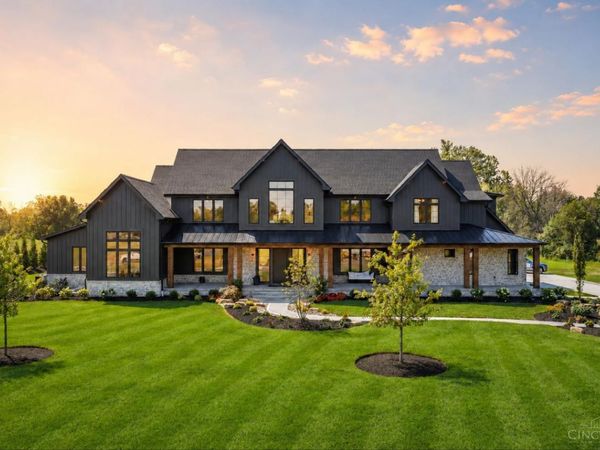 9870 Christian Court, Loveland, OH 45140