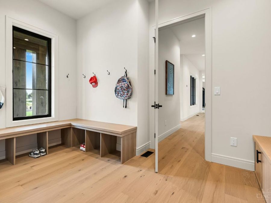 Property Image 76
