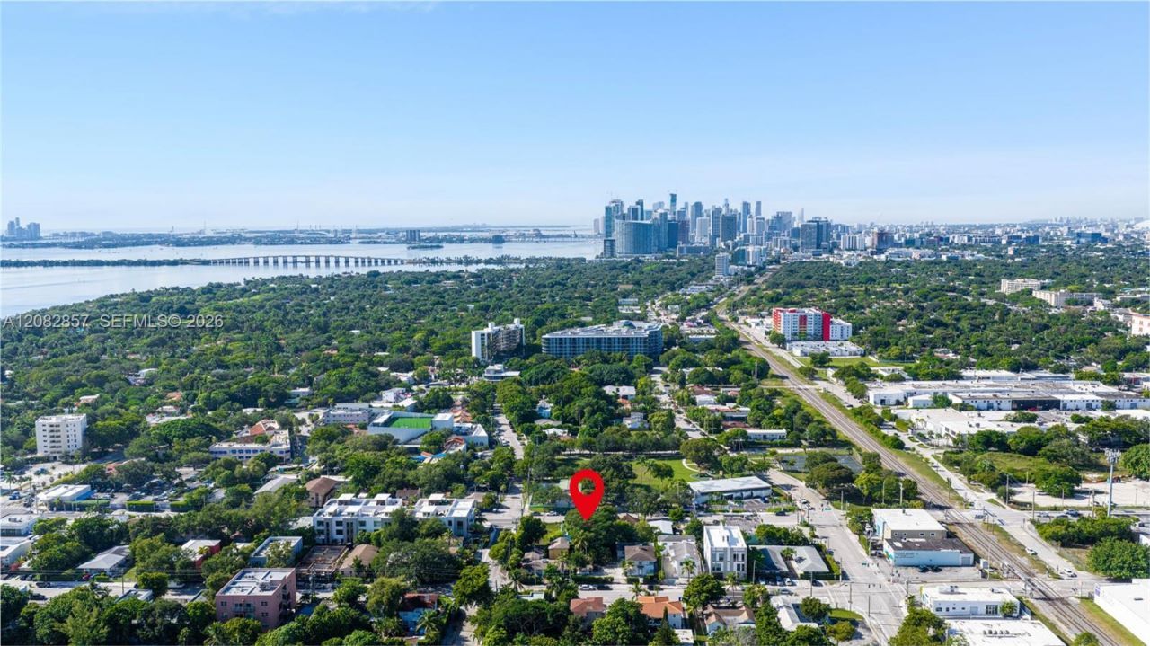 473 NE 61st St , Miami, FL 33137 Photo