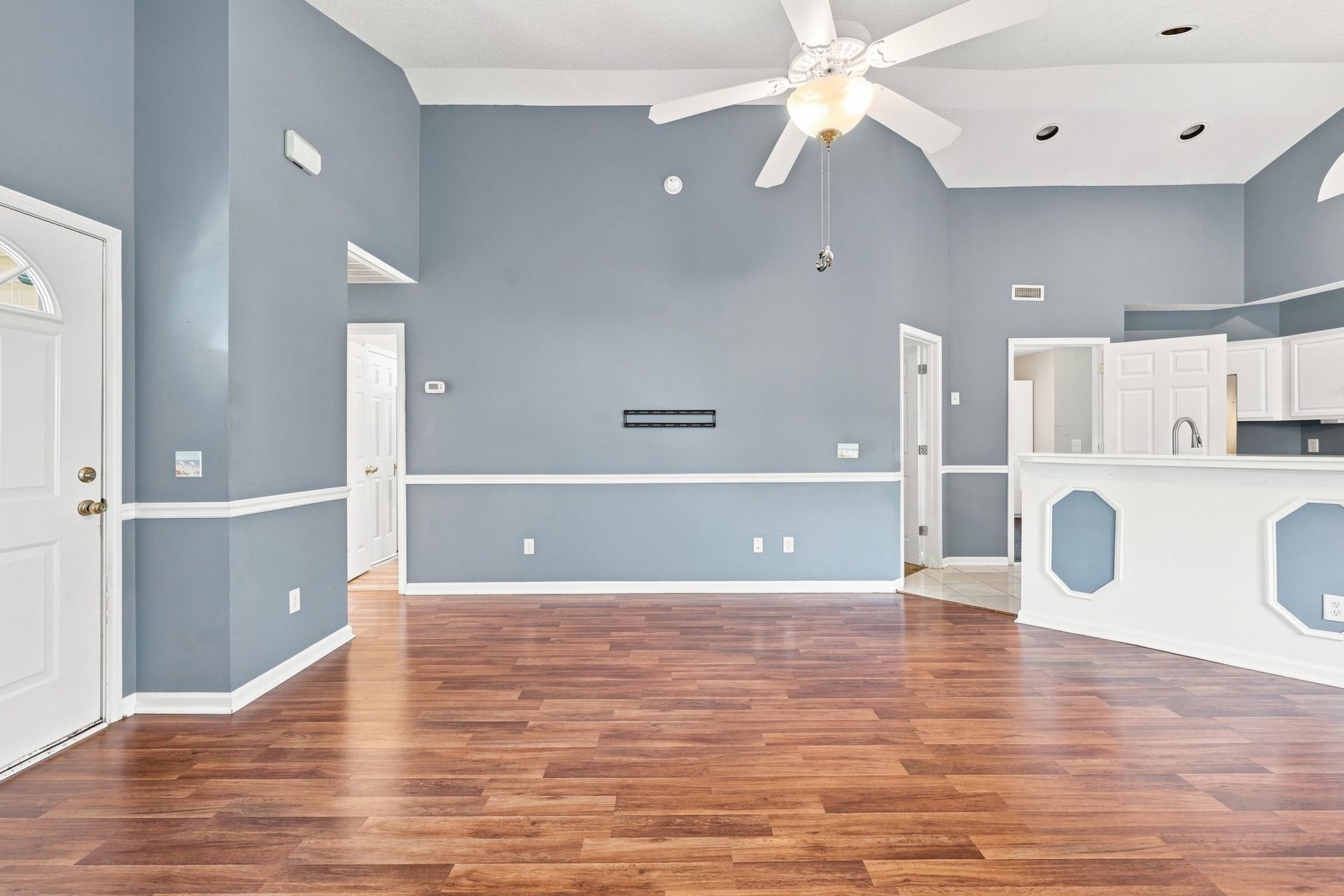 1606 Broken Anchor Way Photo 10