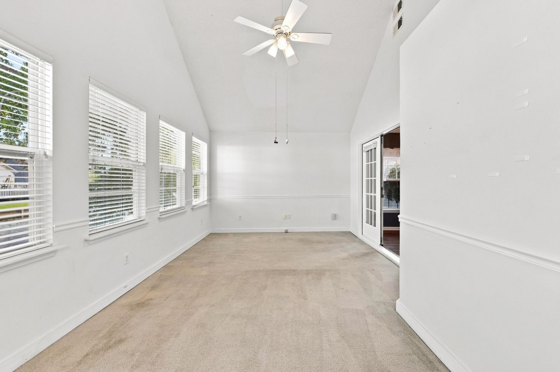 1606 Broken Anchor Way Photo 15
