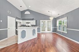 1606 Broken Anchor Way photo 4