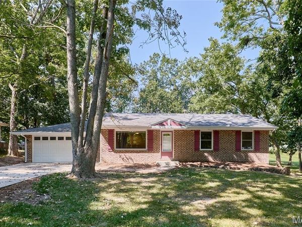 1397 Valli Lane , St Charles, MO 63304