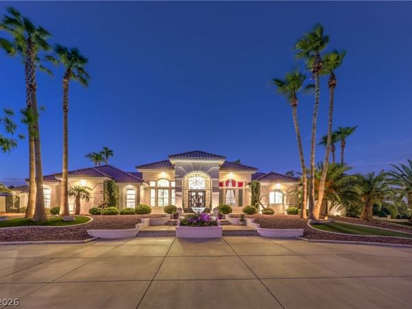 9390 Stange Avenue , Las Vegas, NV 89129