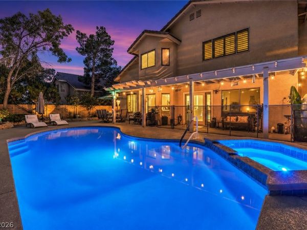 2812 Deep Water Circle, Las Vegas, NV 89117
