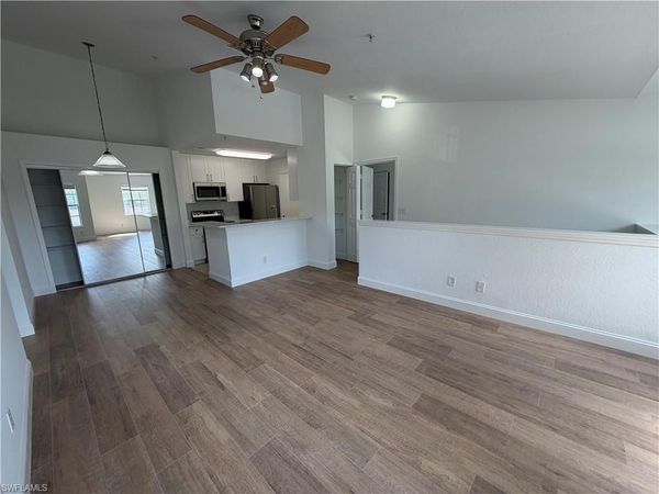 14880 Pleasant Bay LN, Unit 2205, NAPLES, FL 34119