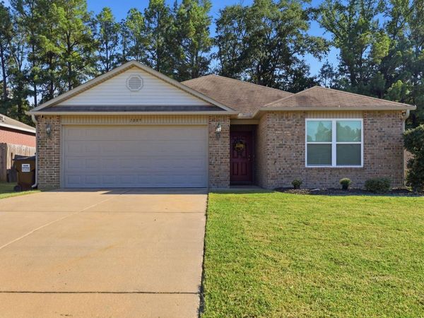 1089 Meadows Edge Drive, Alexander, AR 72002