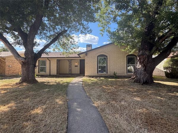 4033 Morgan Drive, Mesquite, TX 75150