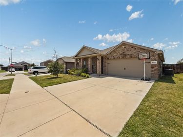 2320 Richburg Street, Fort Worth, TX 76108