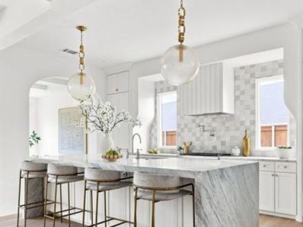 6454 Kenwood Avenue , Dallas, TX 75214