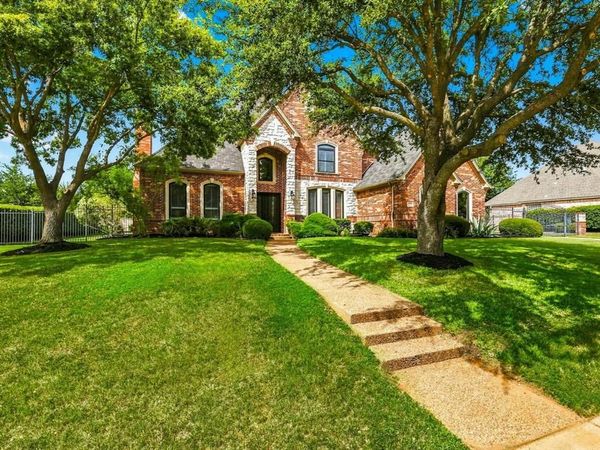 1208 Merlot Drive, Southlake, TX 76092