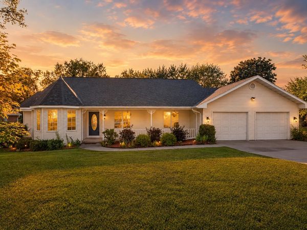 820 River Street, Portage, WI 53901