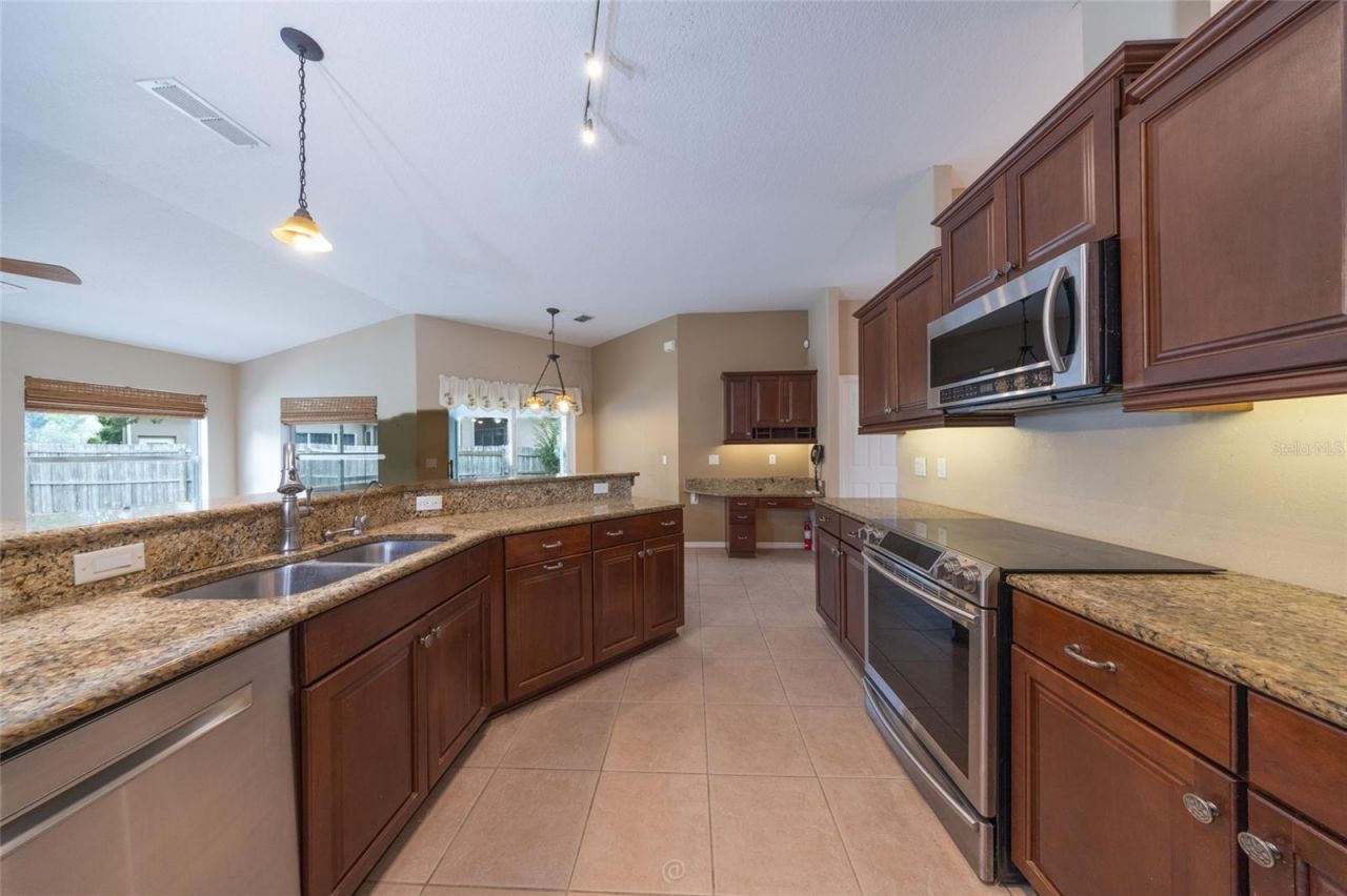 34 Woodholme Lane , Palm Coast, FL 32164 Photo