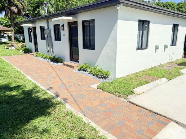 605 NW 15TH, Pompano Beach, FL 33069