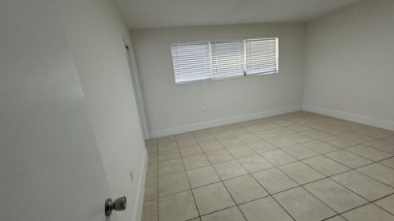 842 S 63rd Avenue, Hollywood, FL 33023 Photo