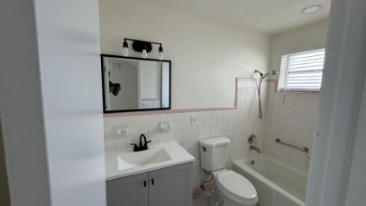 842 S 63rd Avenue, Hollywood, FL 33023 Photo