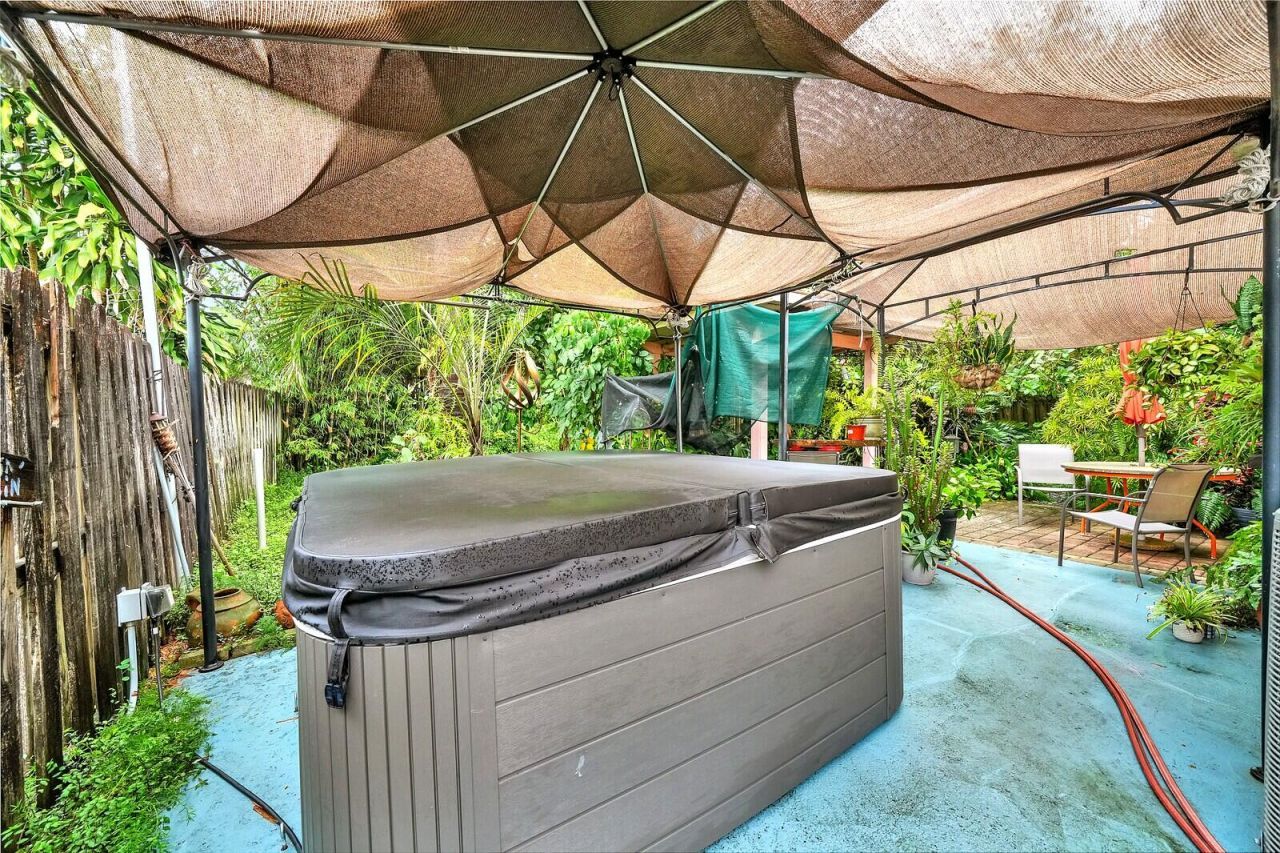 1106 S F Street, Lake Worth Beach, FL 33460 Photo