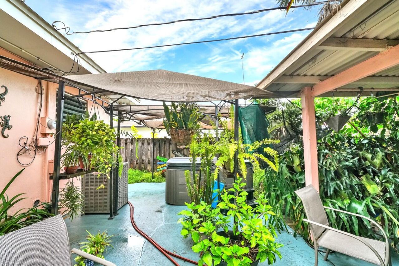 1106 S F Street, Lake Worth Beach, FL 33460 Photo