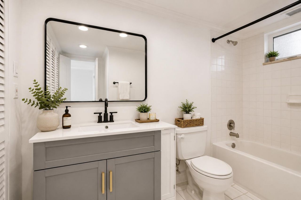 1407 NE 56th Street, Unit 309, Fort Lauderdale, FL 33334 Photo