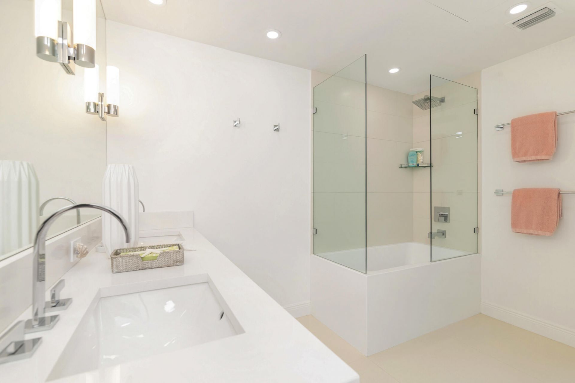 203 Arlington Road, West Palm Beach, FL 33405 Photo