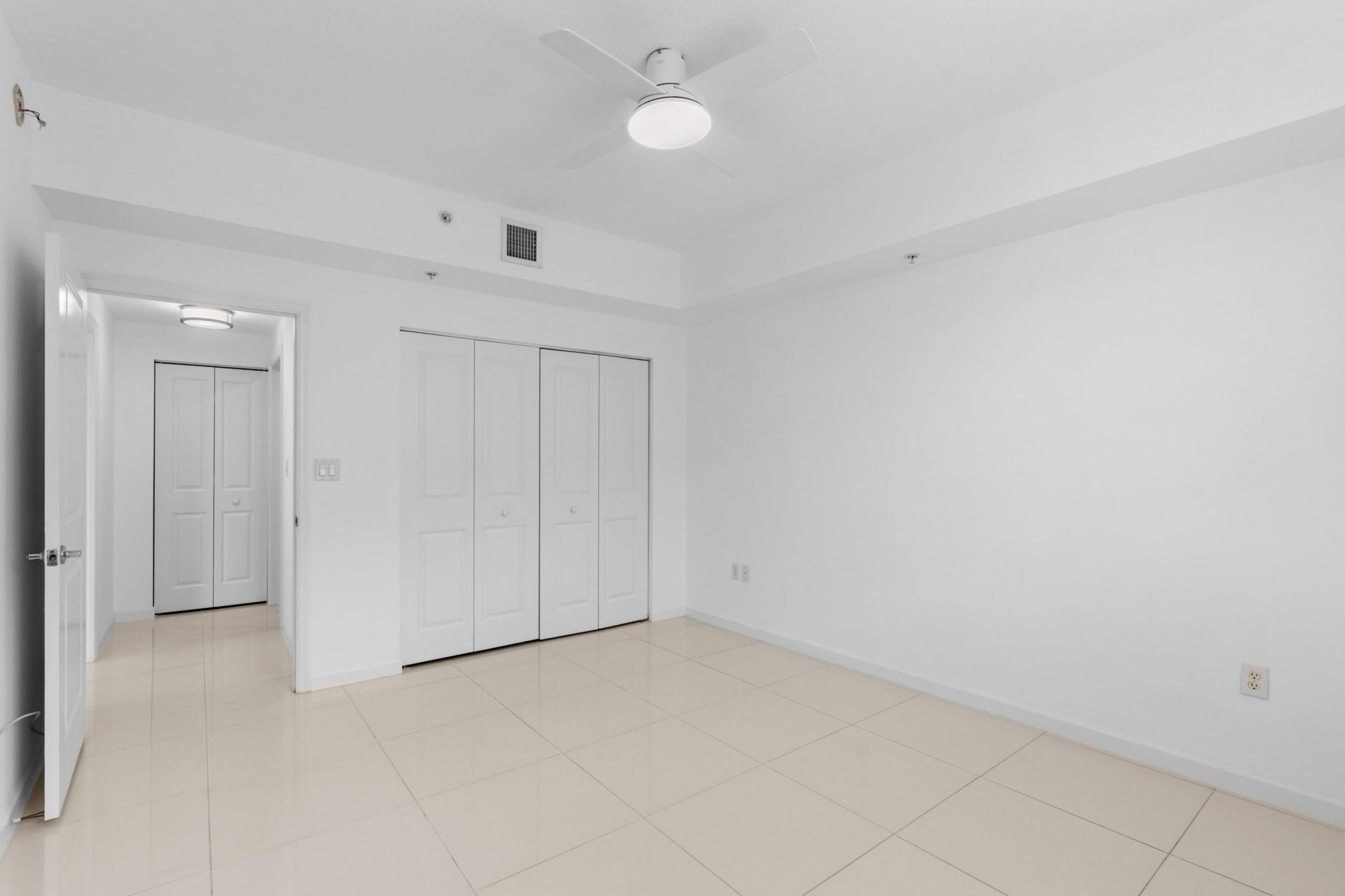 235 NE 1st Street, Unit 505, Delray Beach, FL 33444 Photo
