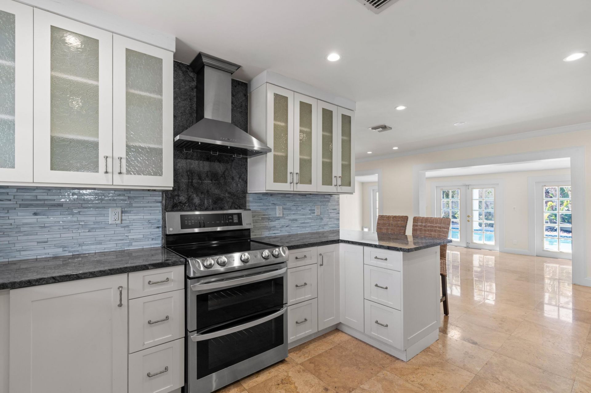 930 SE 10th Court, Pompano Beach, FL 33060 Photo