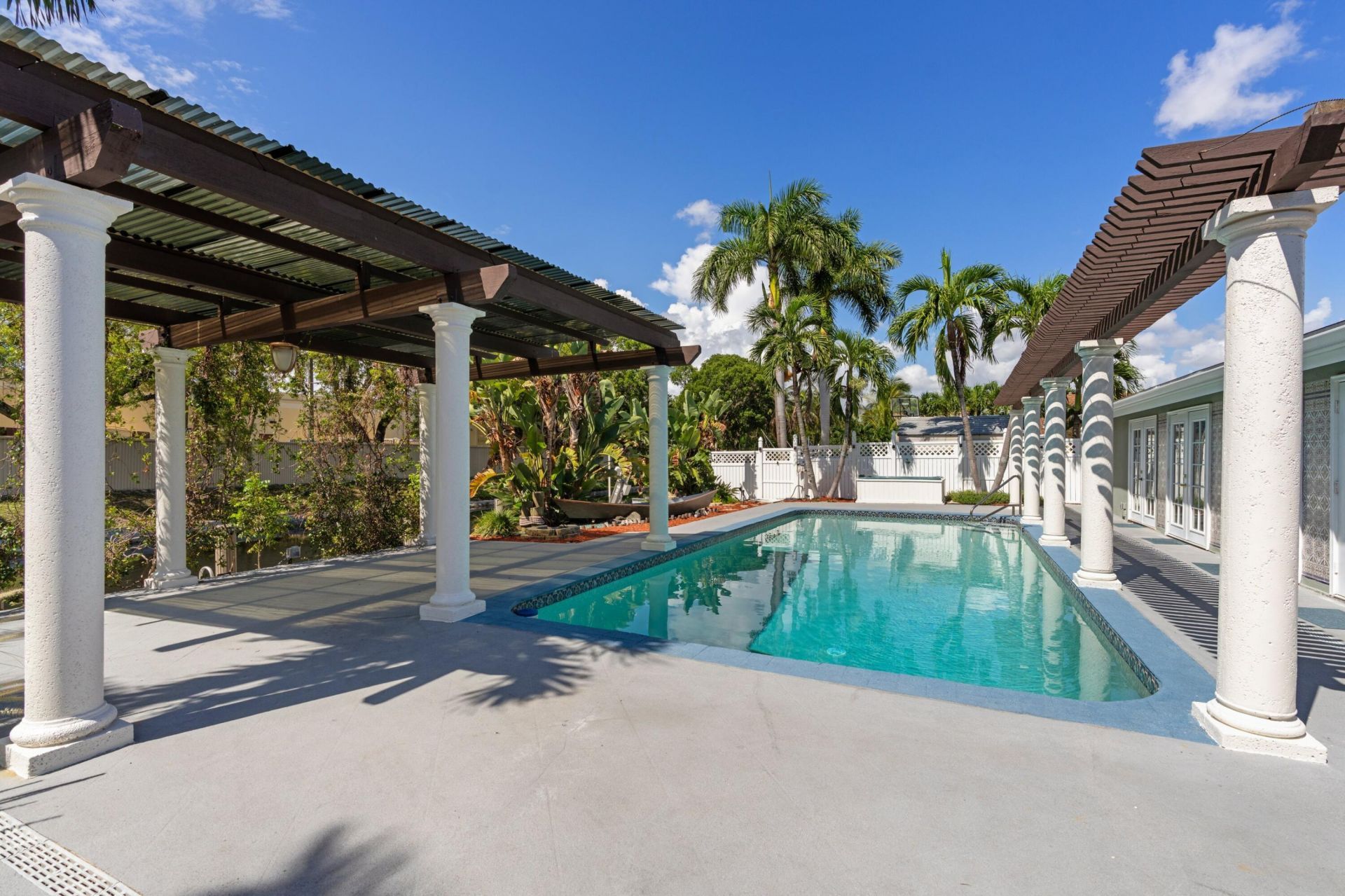 930 SE 10th Court, Pompano Beach, FL 33060 Photo