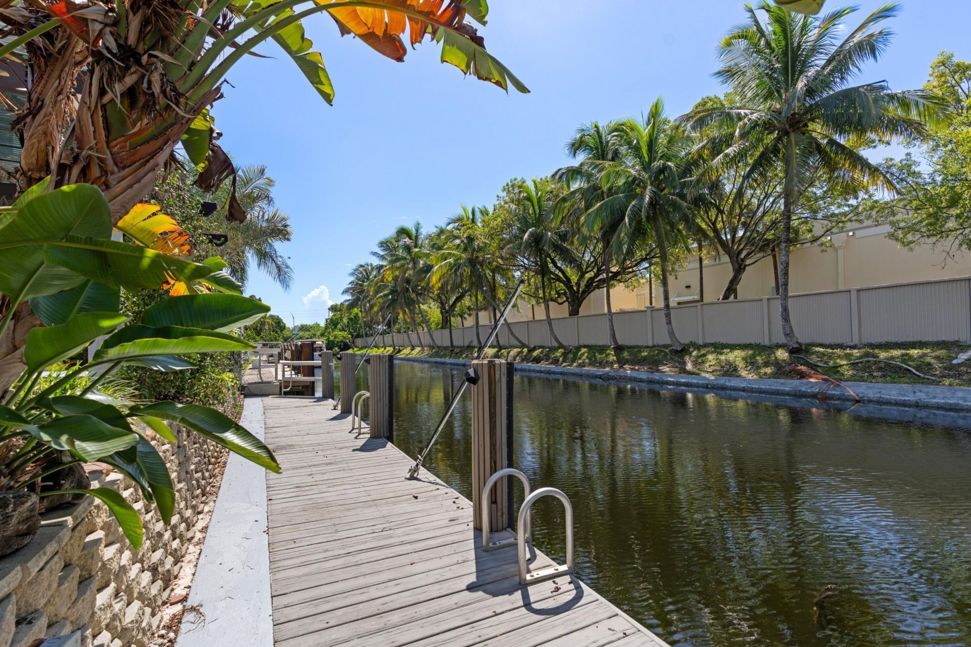 930 SE 10th Court, Pompano Beach, FL 33060 Photo