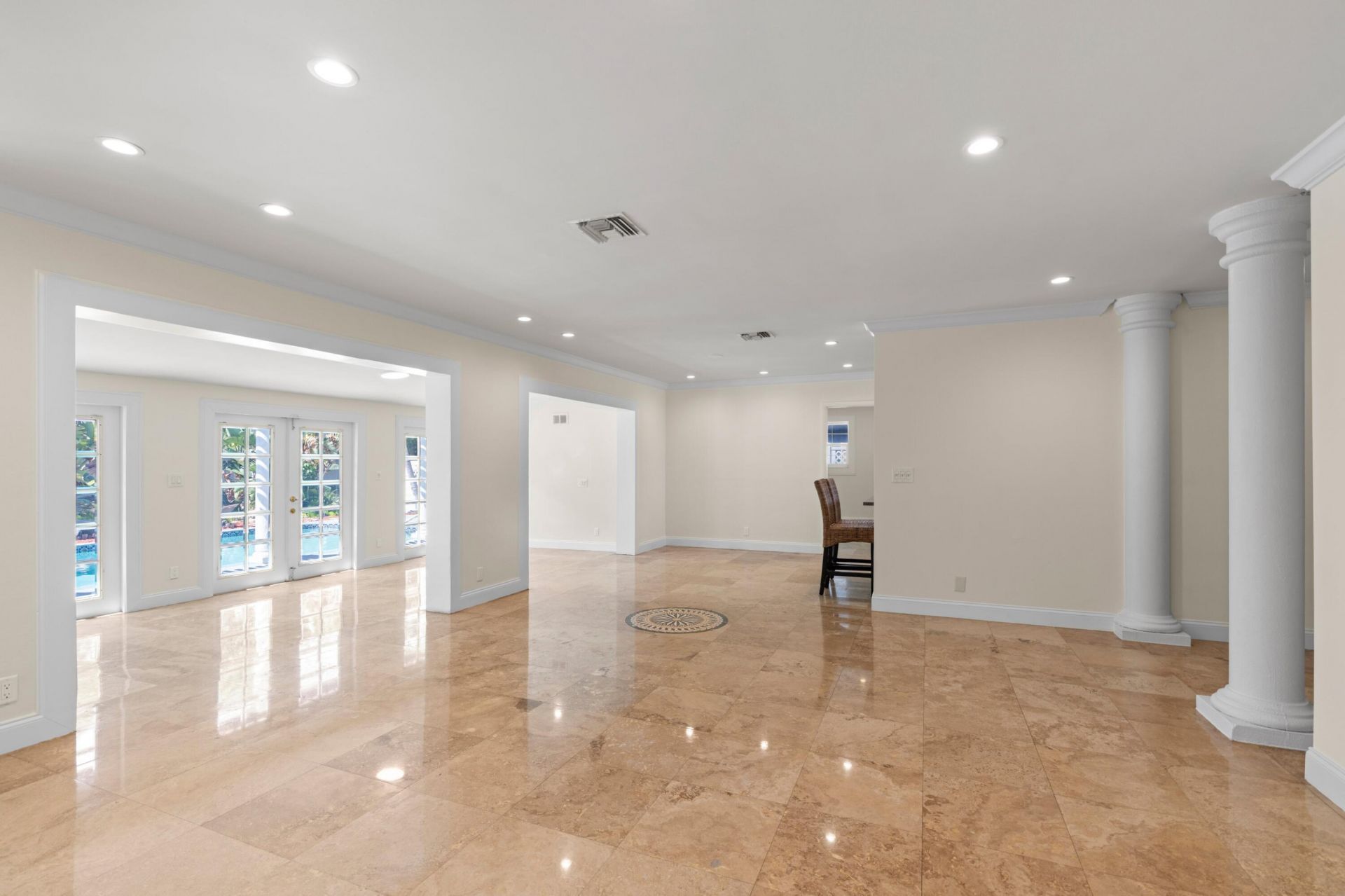 930 SE 10th Court, Pompano Beach, FL 33060 Photo