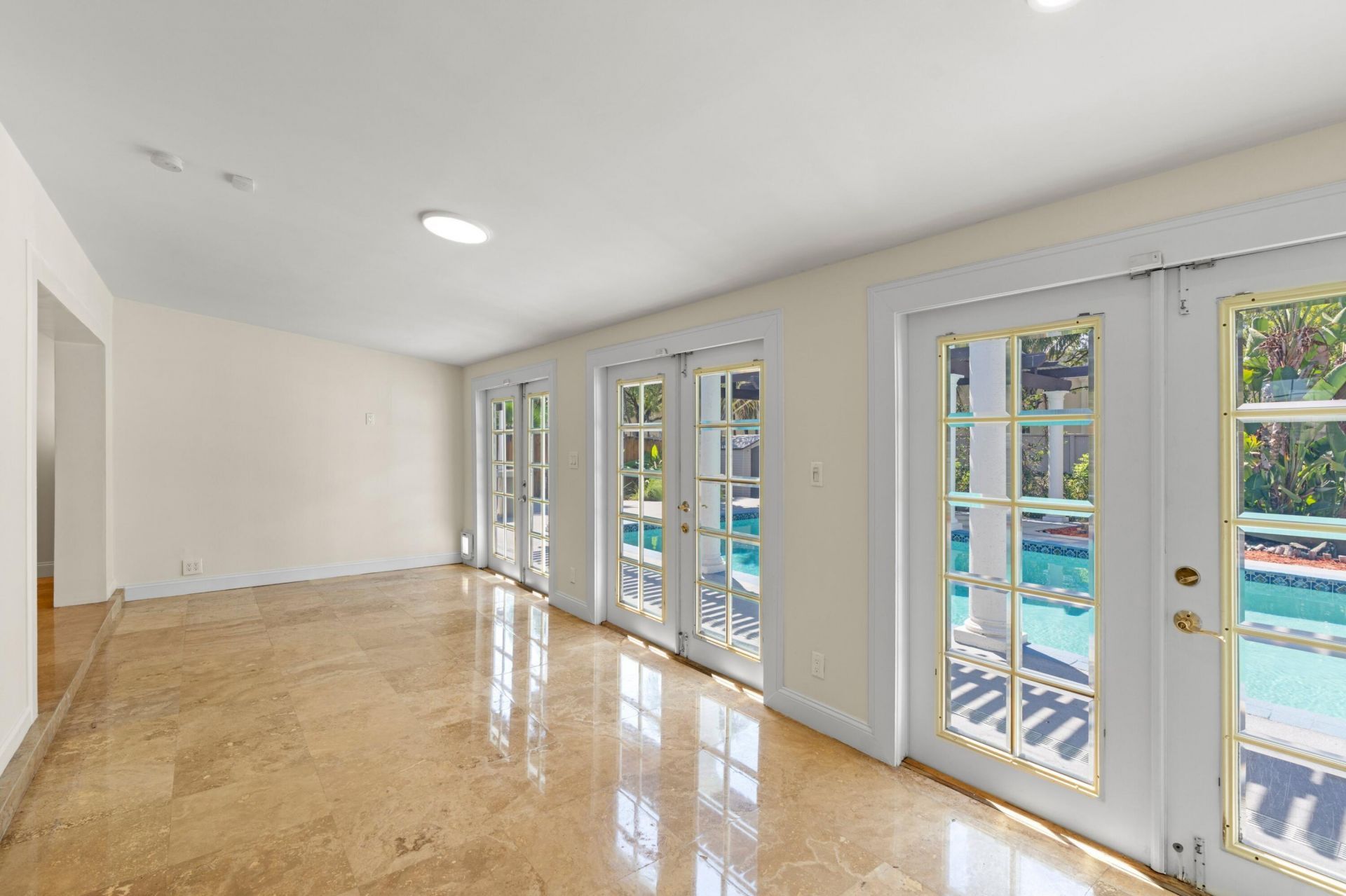 930 SE 10th Court, Pompano Beach, FL 33060 Photo