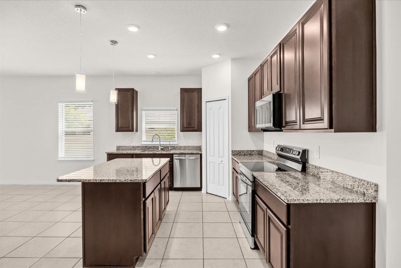 3232 SE Quay Street, Port Saint Lucie, FL 34984 Photo