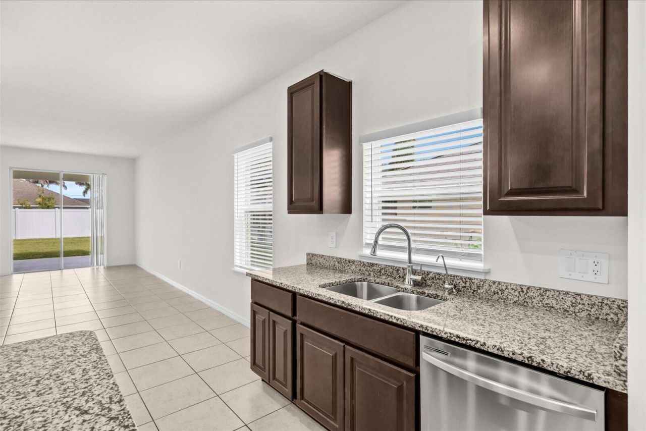3232 SE Quay Street, Port Saint Lucie, FL 34984 Photo