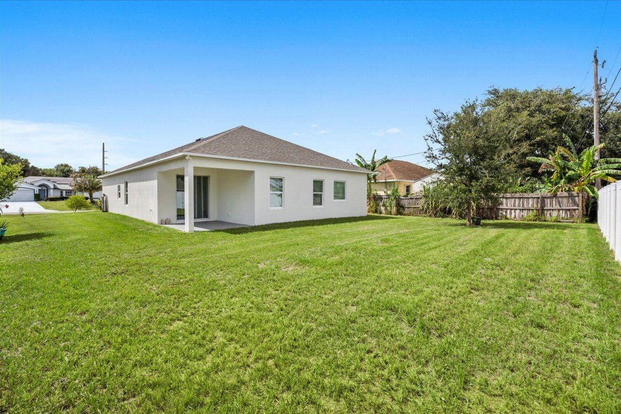 3232 SE Quay Street, Port Saint Lucie, FL 34984 Photo