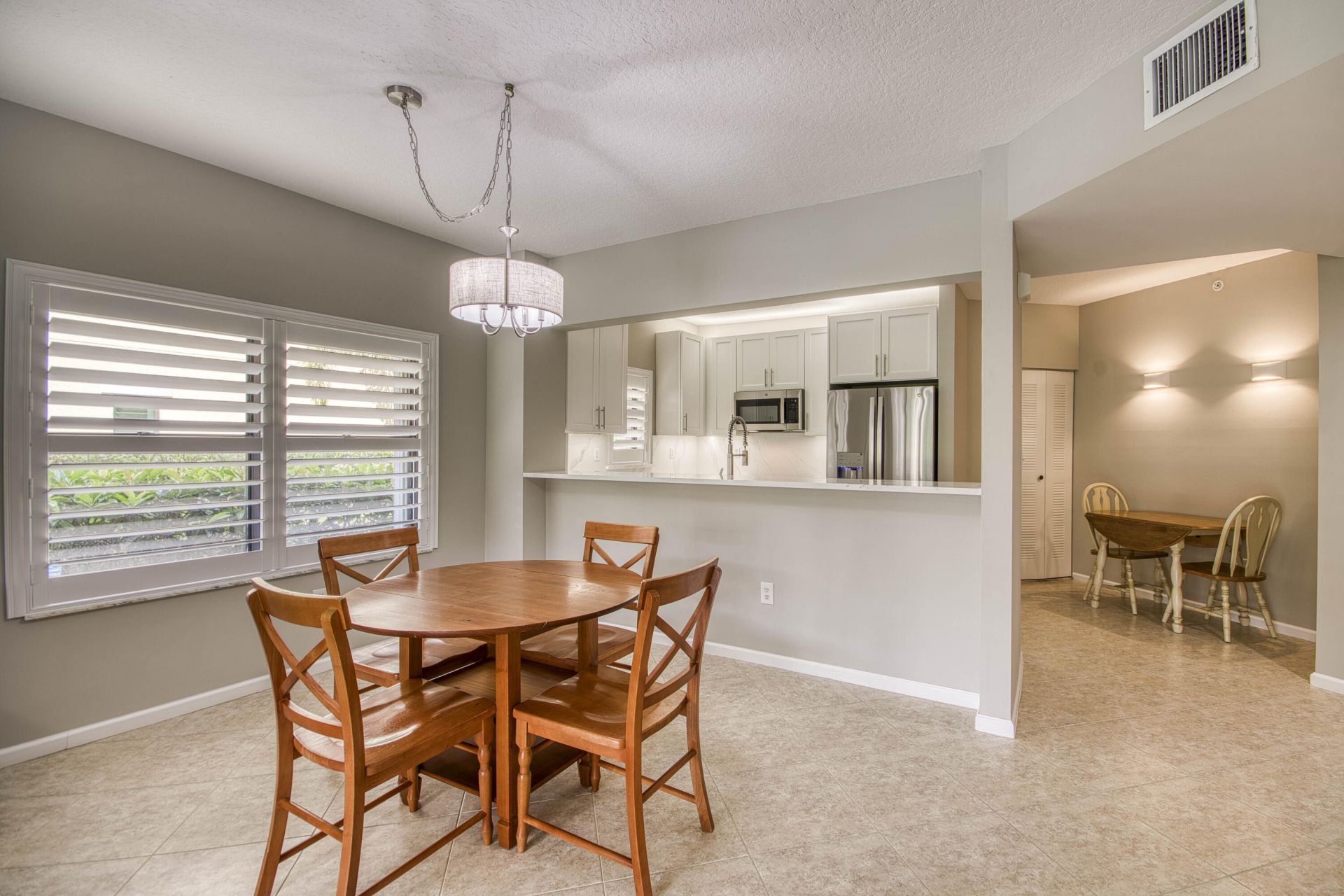 800 Uno Lago Drive, Unit 105, Juno Beach, FL 33408 Photo