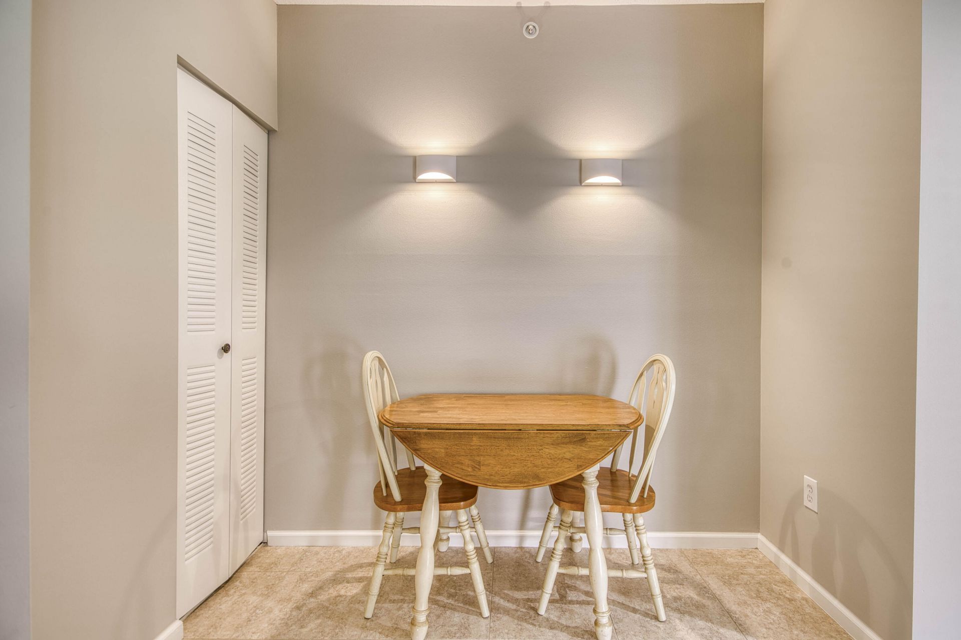 800 Uno Lago Drive, Unit 105, Juno Beach, FL 33408 Photo