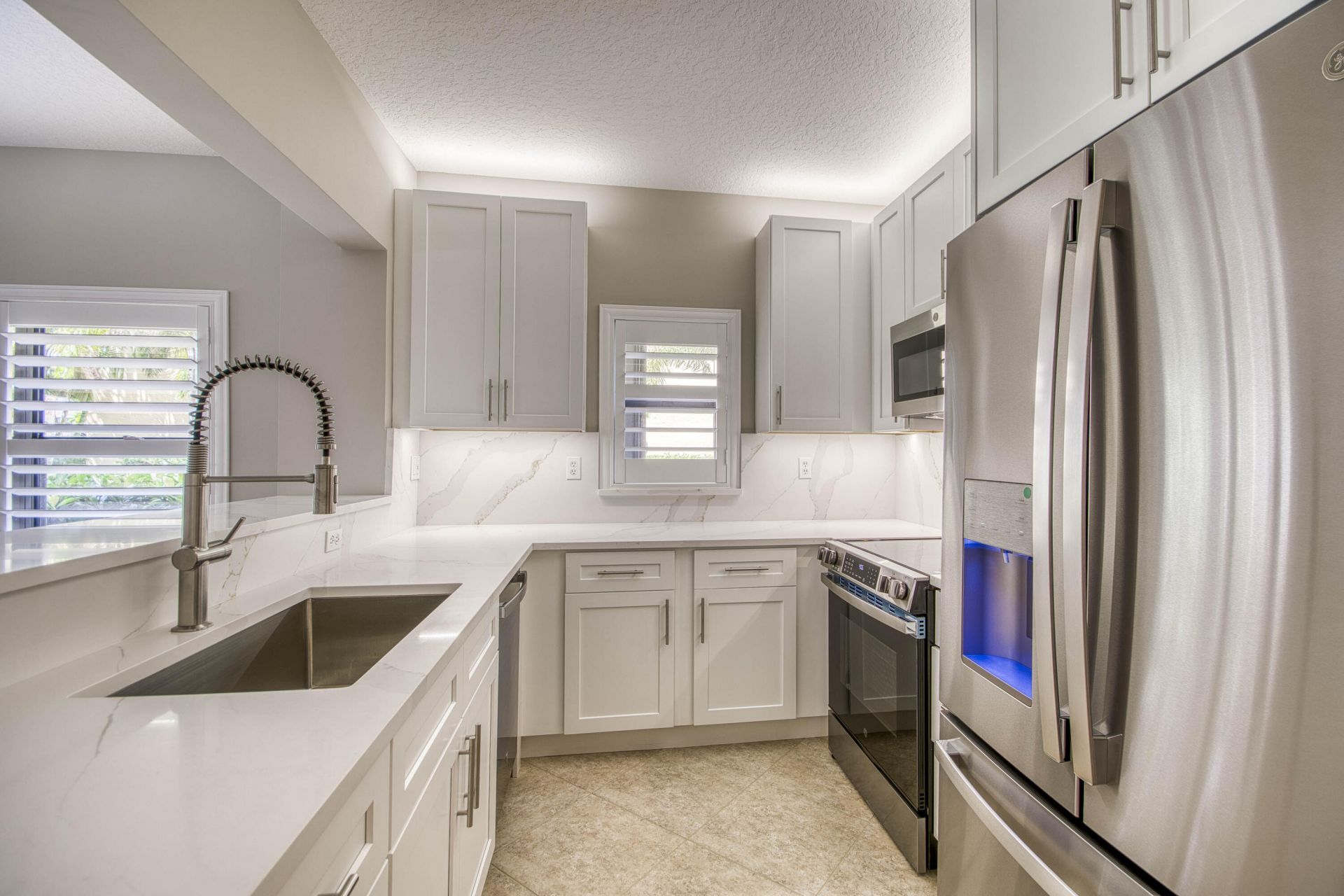 800 Uno Lago Drive, Unit 105, Juno Beach, FL 33408 Photo