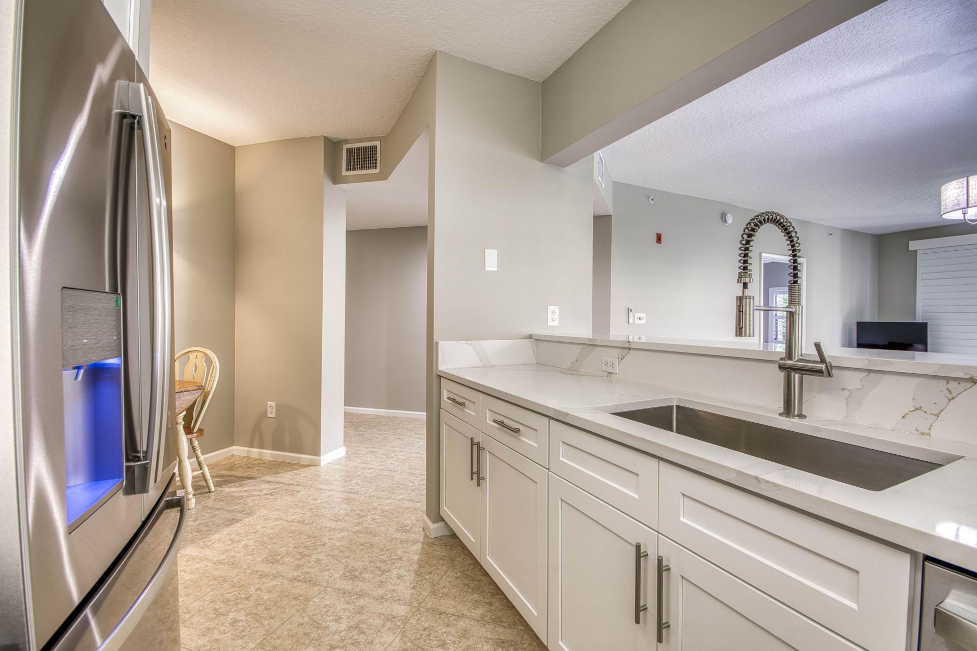 800 Uno Lago Drive, Unit 105, Juno Beach, FL 33408 Photo
