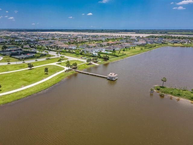 19077 Fly Rod Run, The Acreage, FL 33470 Photo